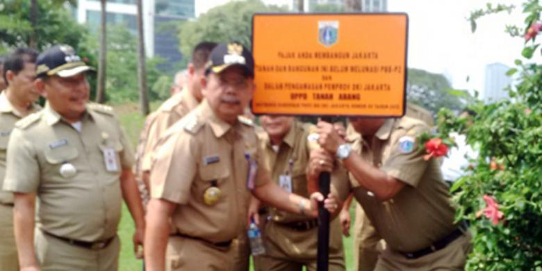 Senayan Golf Course Ngemplang Pajak Rp8 M, Dipasangi Plang `Penunggak PBB-P2`